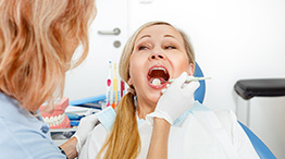 Weitere Zahnbehandlungen bei Zahnklinik Ungarn